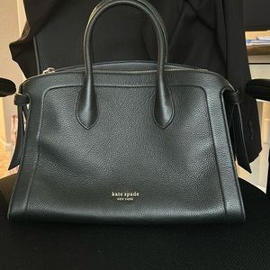 Kate Spade knott bag in pebbled black